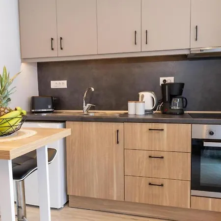 Charavgi 1 Apartamento Kremastí