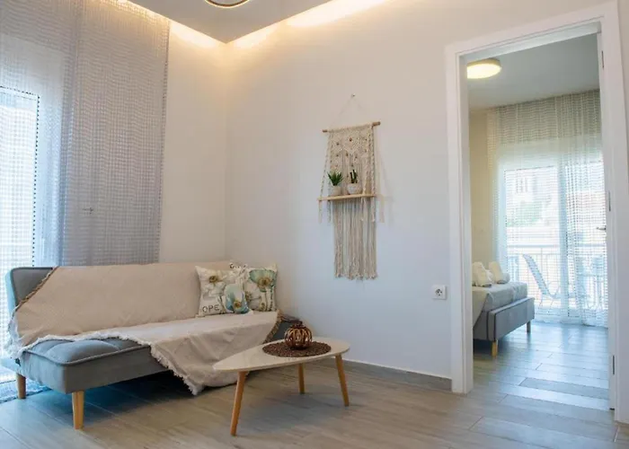 Charavgi 1 Apartment *