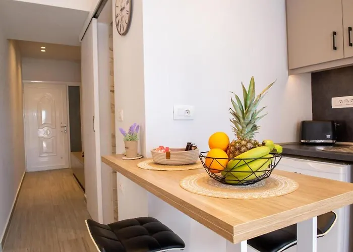 Charavgi 1 Apartment